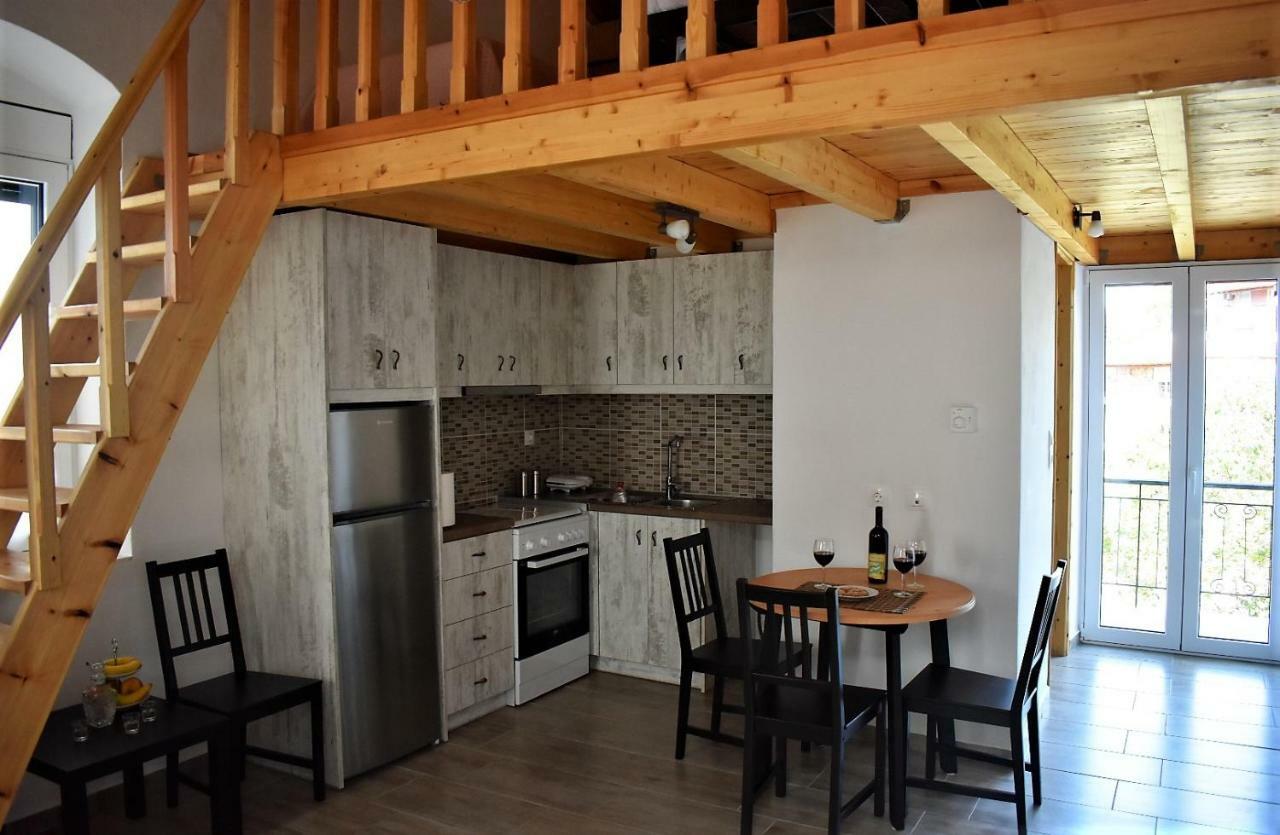 Christos Raches Traditional Houses Bagian luar foto